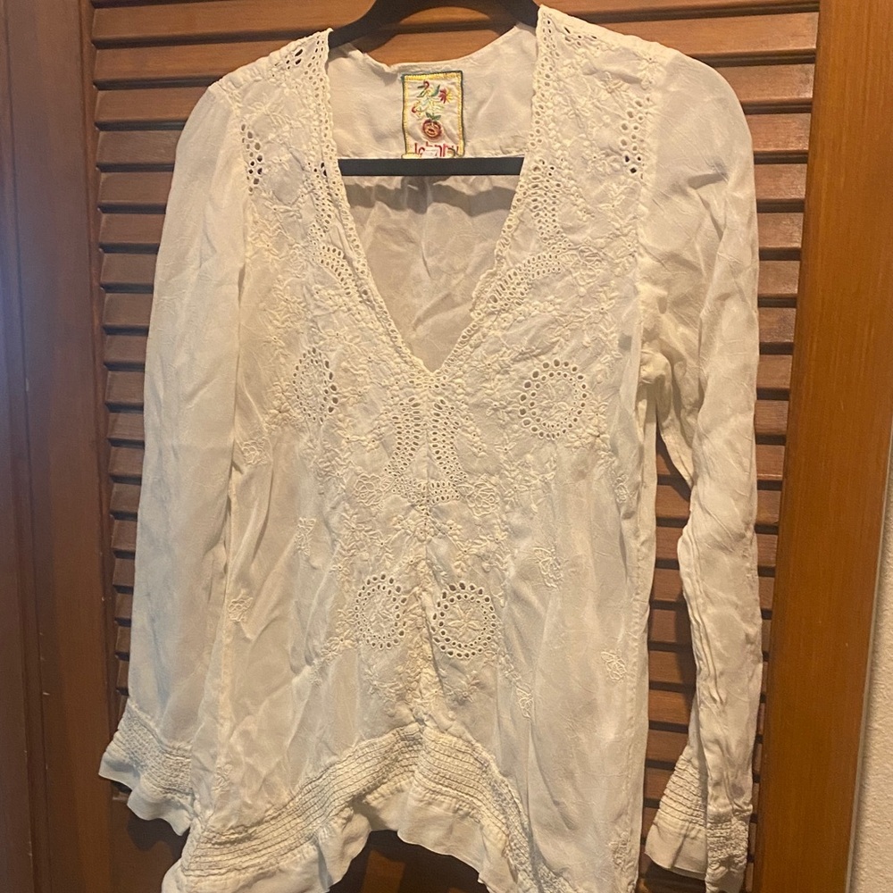 Johnny Was Ivory Embroidered Blouse